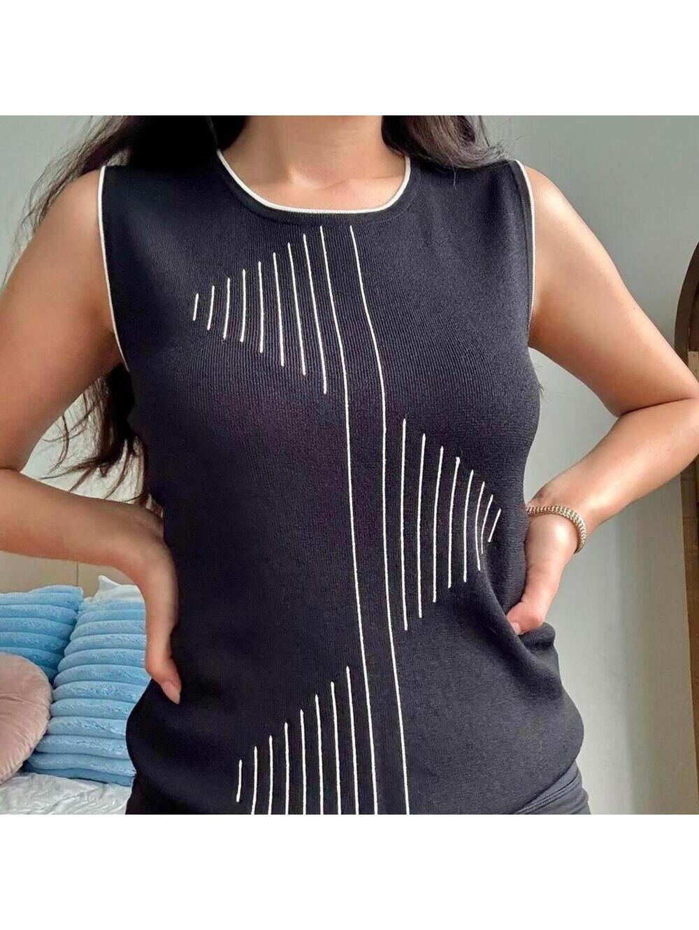 Vintage Carducci Black Sleeveless Knit Top